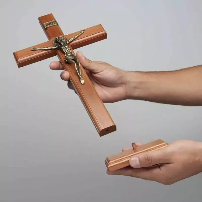 Crucifixo 35 cm - Parede e Mesa - Com Medalha de São Bento - Imagem 2