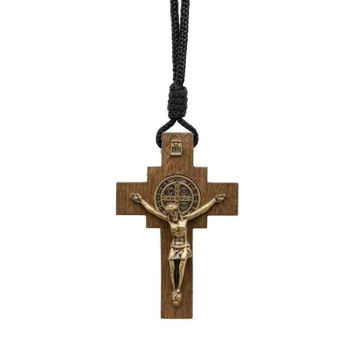 Crucifixo com Cordão - Medalha de São Bento - Imagem 2