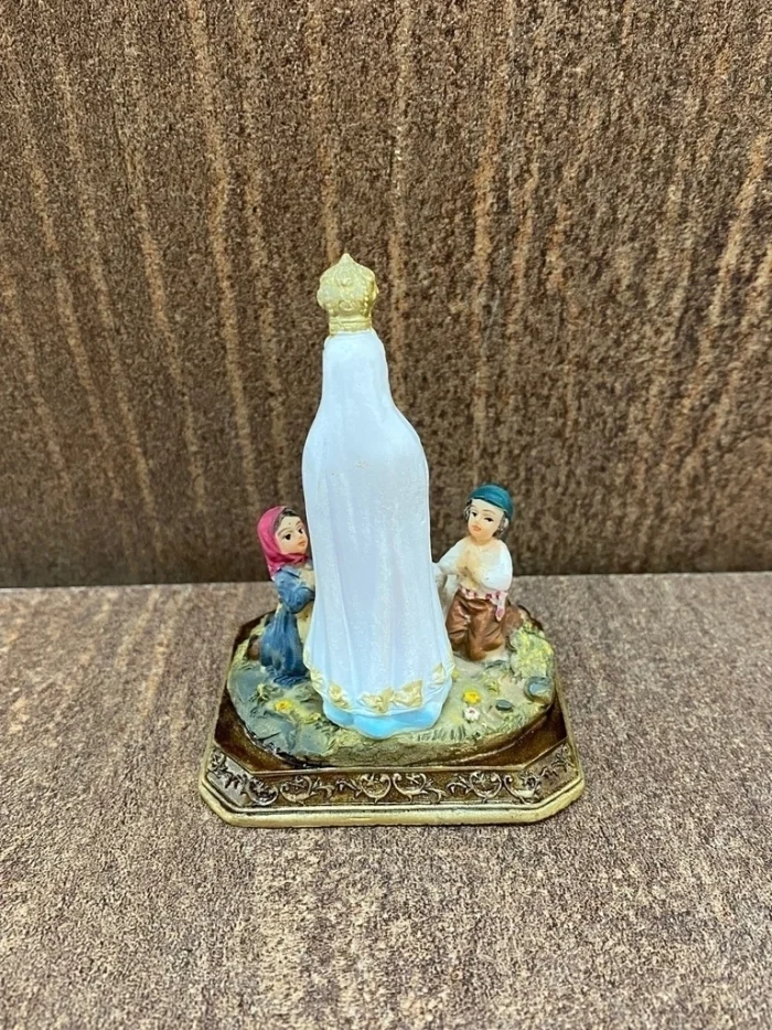 Nossa Senhora de Fátima com os Pastores - 09 cm - Imagem 2